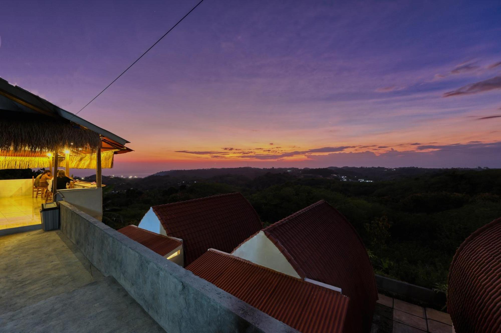 D Sebuluh Bungalow Batumadeg 外观 照片